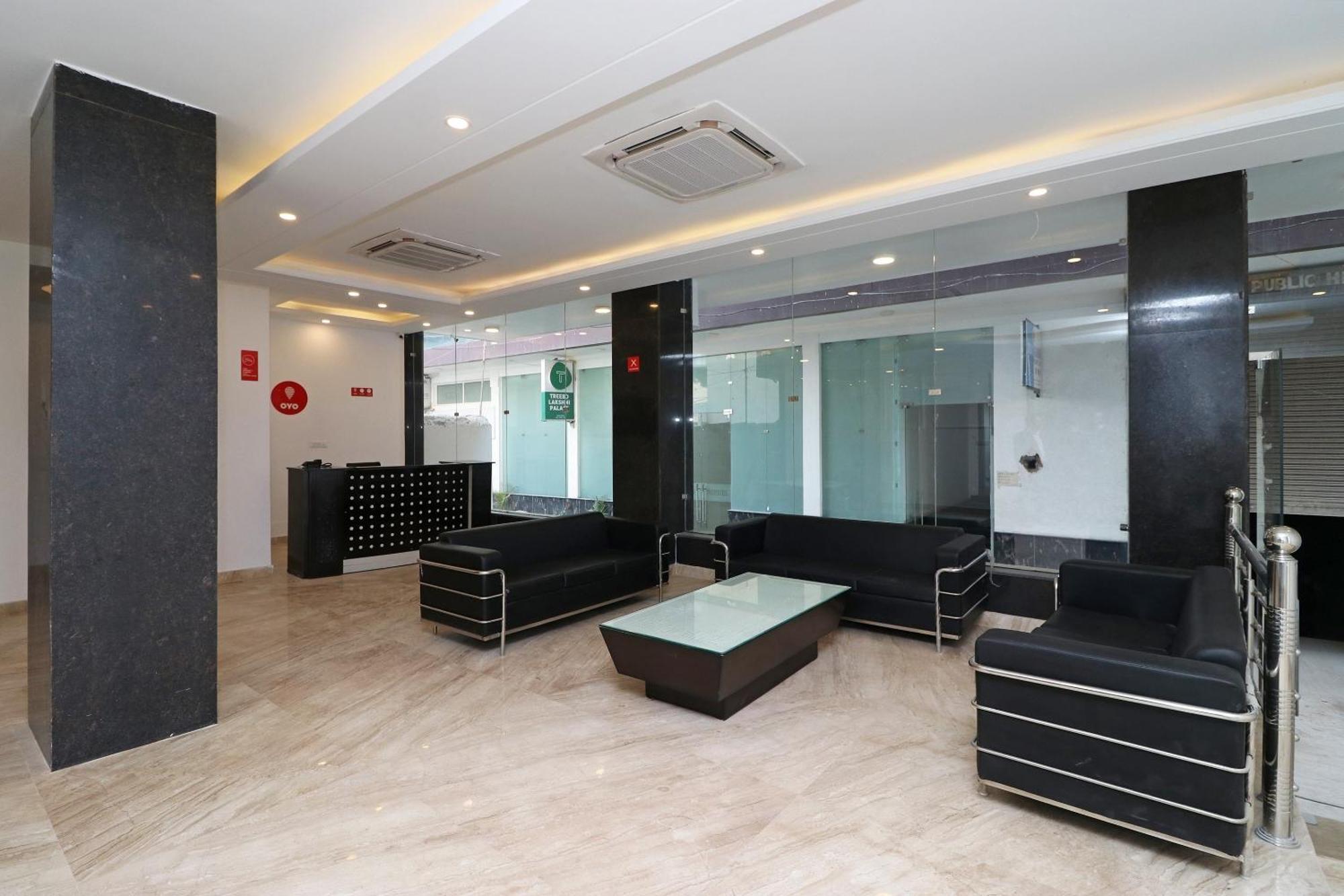 Hotel O Aamara Yeni Delhi Dış mekan fotoğraf