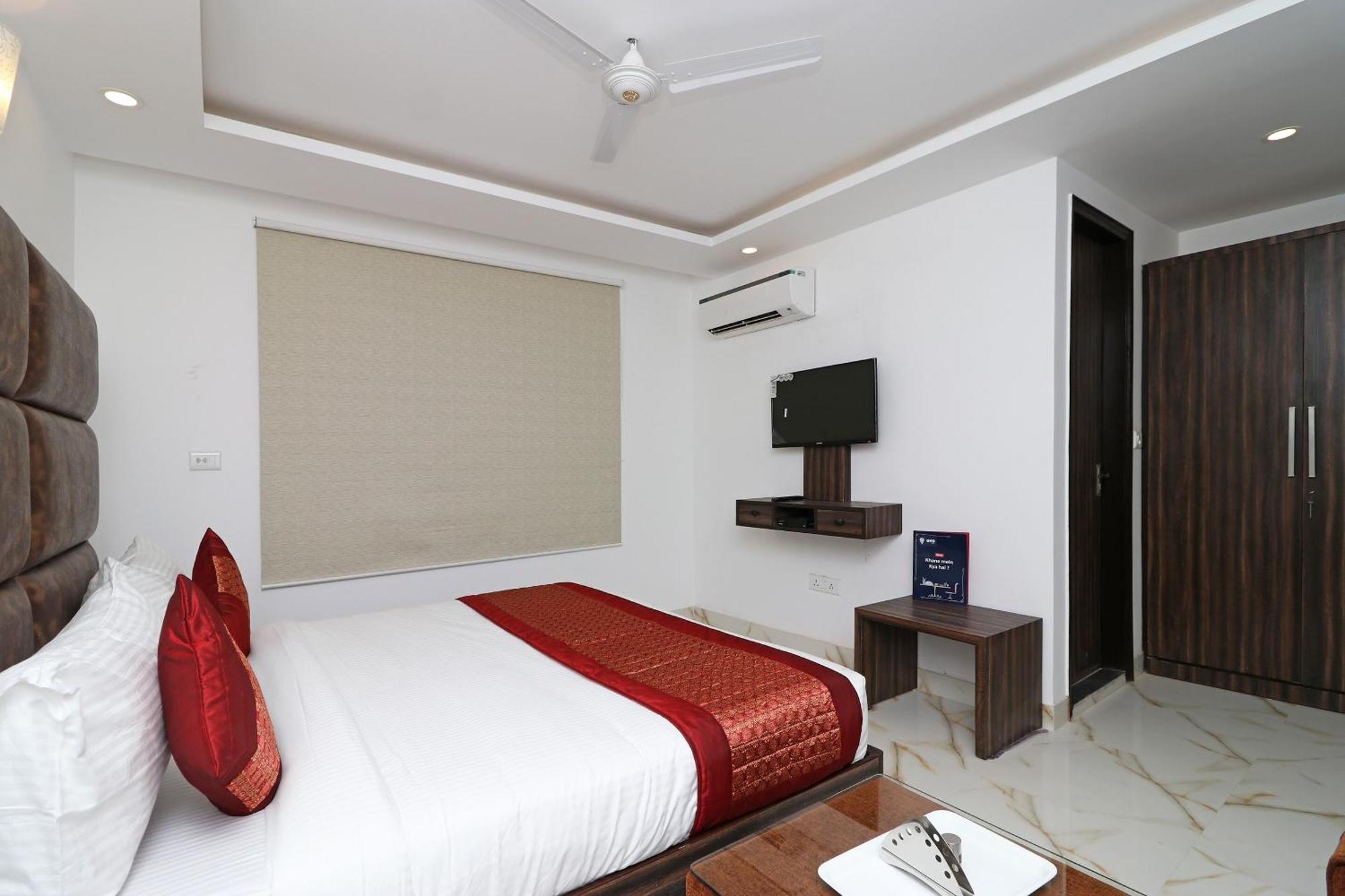 Hotel O Aamara Yeni Delhi Dış mekan fotoğraf